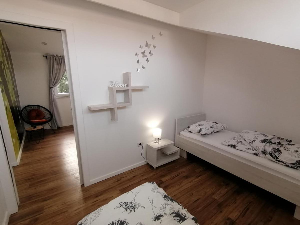 Apartmani Kiko Porec Exterior photo